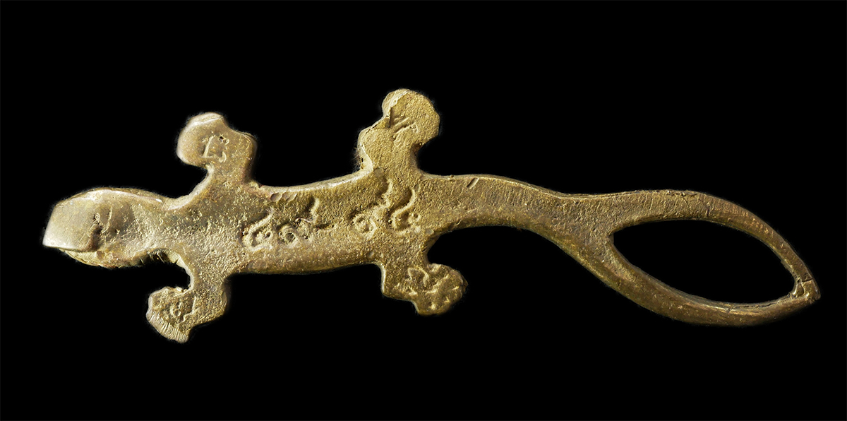 9Sep25 (255)p.jpg - จิ้งจก 2 หาง หลวงปู่จ้อย วัดศรีอุทุมพร จ.นครสวรรค์ (๔๙-๙๔) ปี2549 เนื้อทองผสม | https://kamulet.in.th